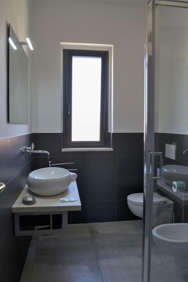 Four Winds B&B Le Castella  Extérieur photo