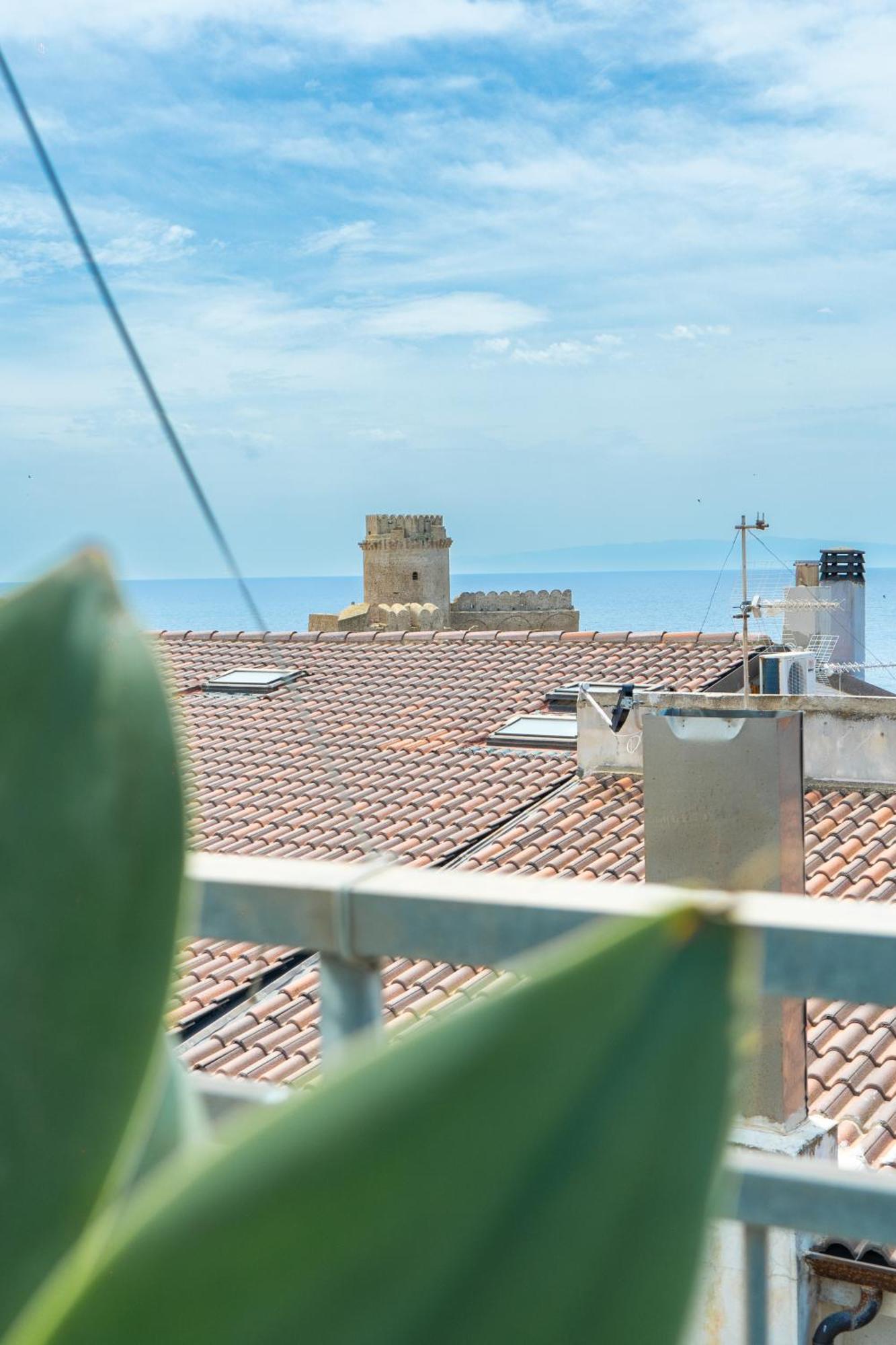Four Winds B&B Le Castella  Extérieur photo
