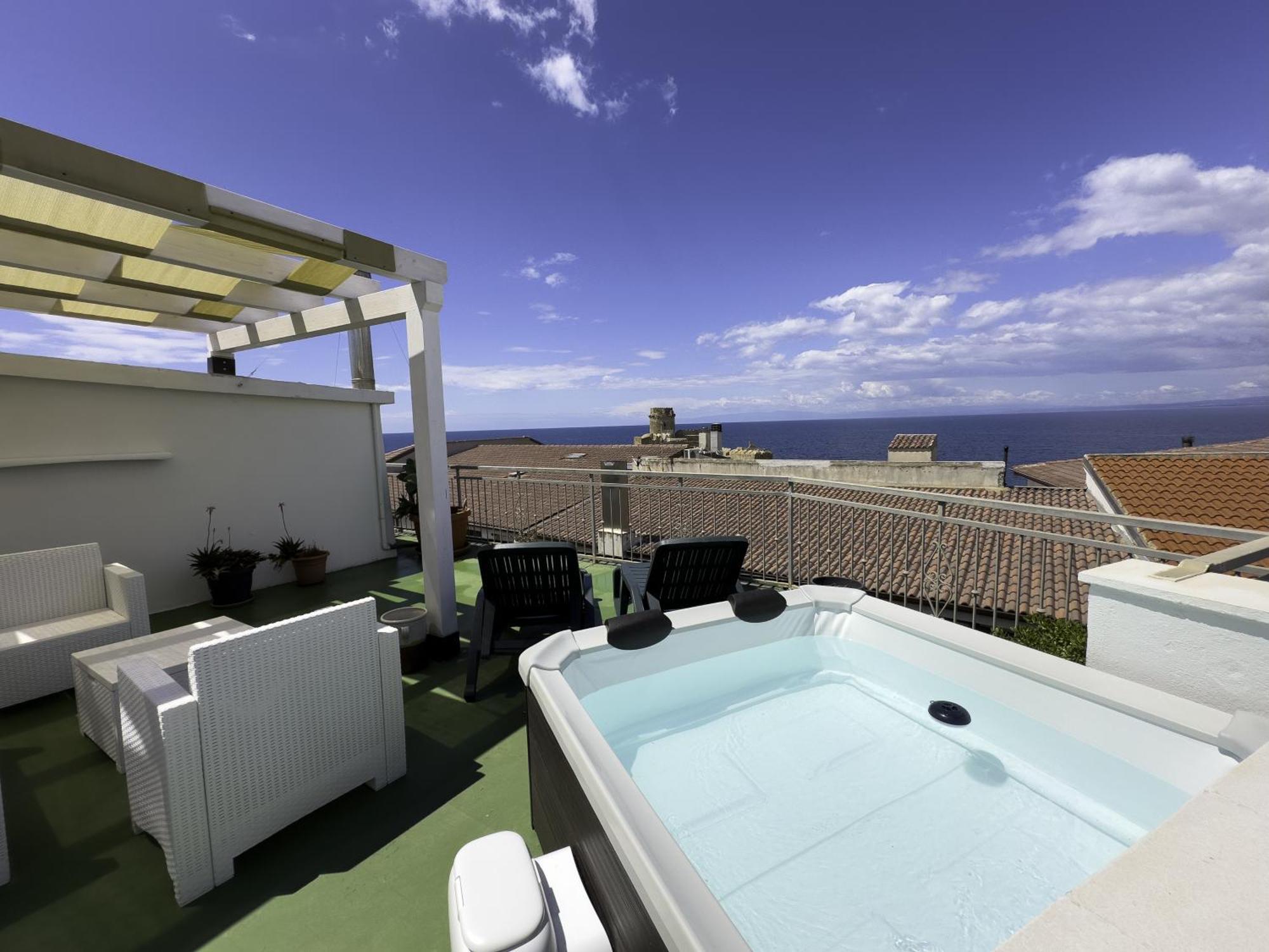 Four Winds B&B Le Castella  Extérieur photo